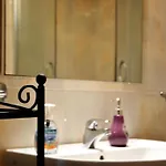 Апартаменты Bay House Rosohotnica - One Bedroom Врбоска