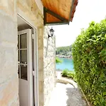 Bay House Rosohotnica - One Bedroom * Врбоска